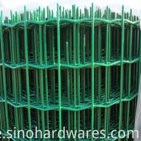 Holland-Wire-Mesh-Fence